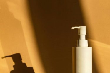 Quoi mettre dans la trousse de toilette de bébé